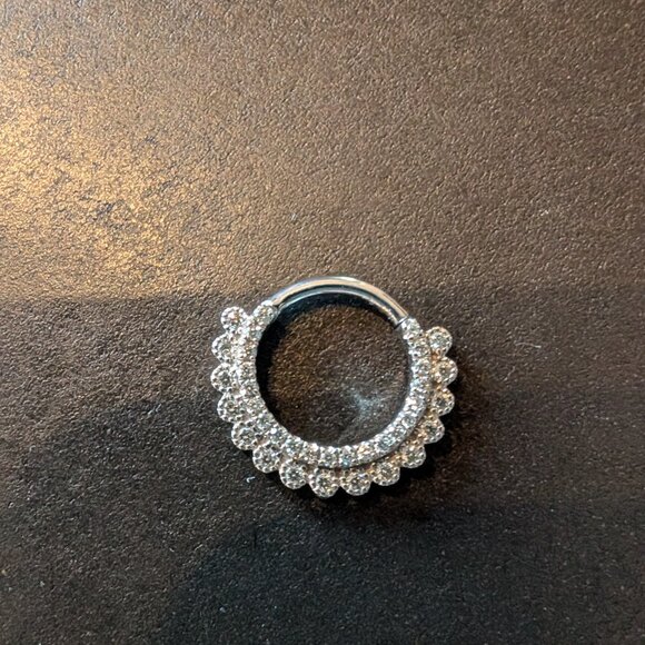 Maria Tash Diamond Apsara Hoop Earring 9.5mm - Picture 5 of 7